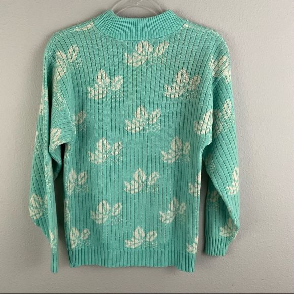 Bears Crossing • Teal Vintage Sweater - Picture 6 of 6